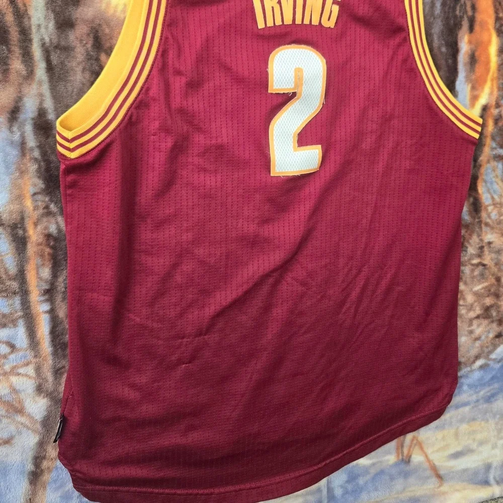 Cleveland Cavaliers Kyrie Irving 2015 Retro Adidas NBA Basketball Jersey Large+2